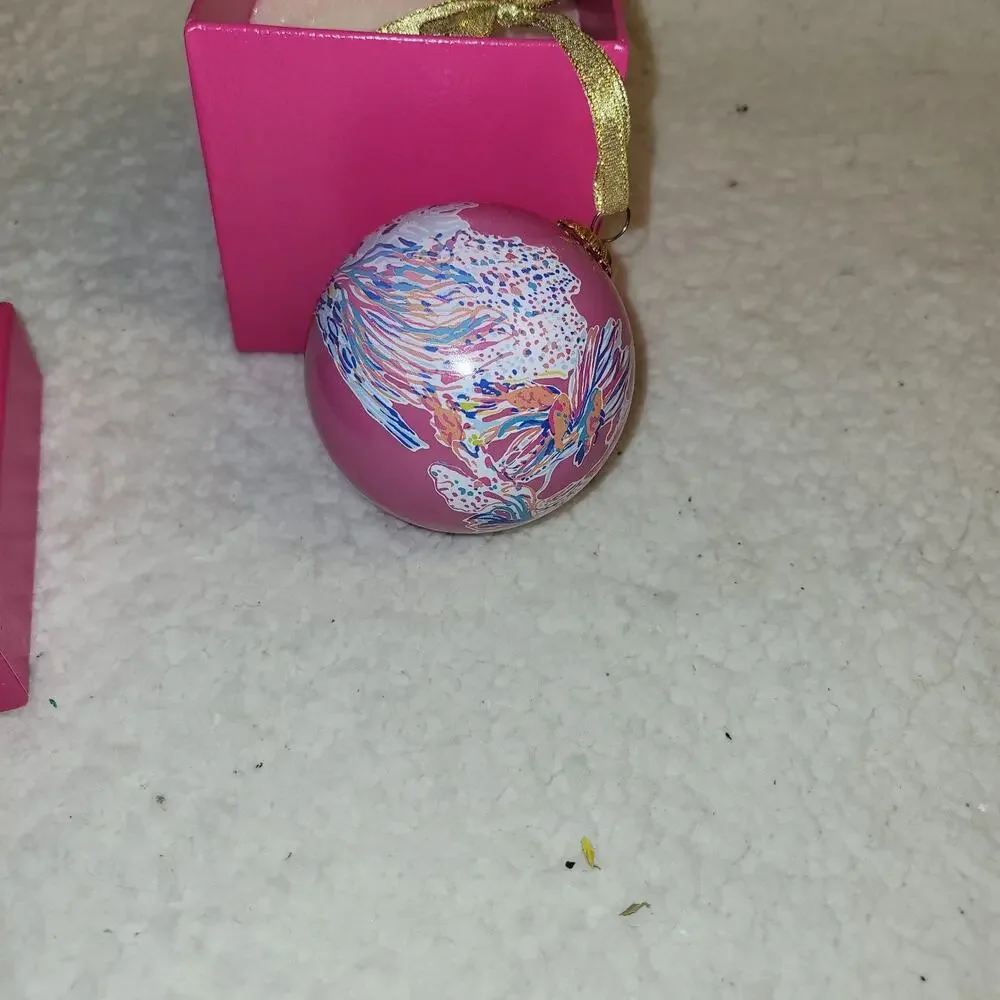 LILLY‎ PULITZER 2016 hot pink DRAGONFRUIT sea life BOXED christmas ORNAMENT